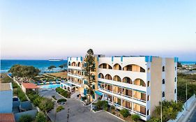 Hotel Tsagarakis Beach